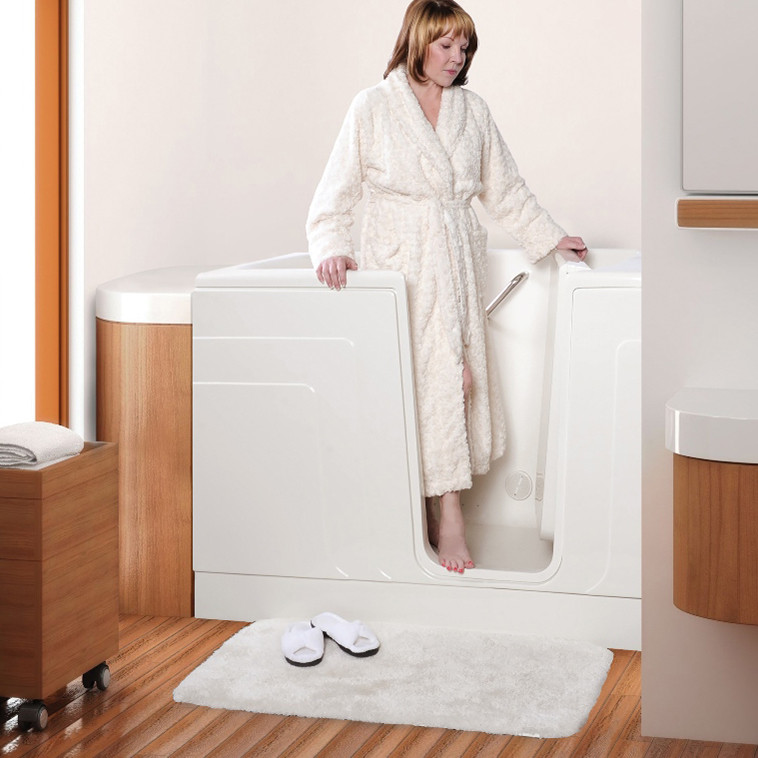 Large Bathroom Designs